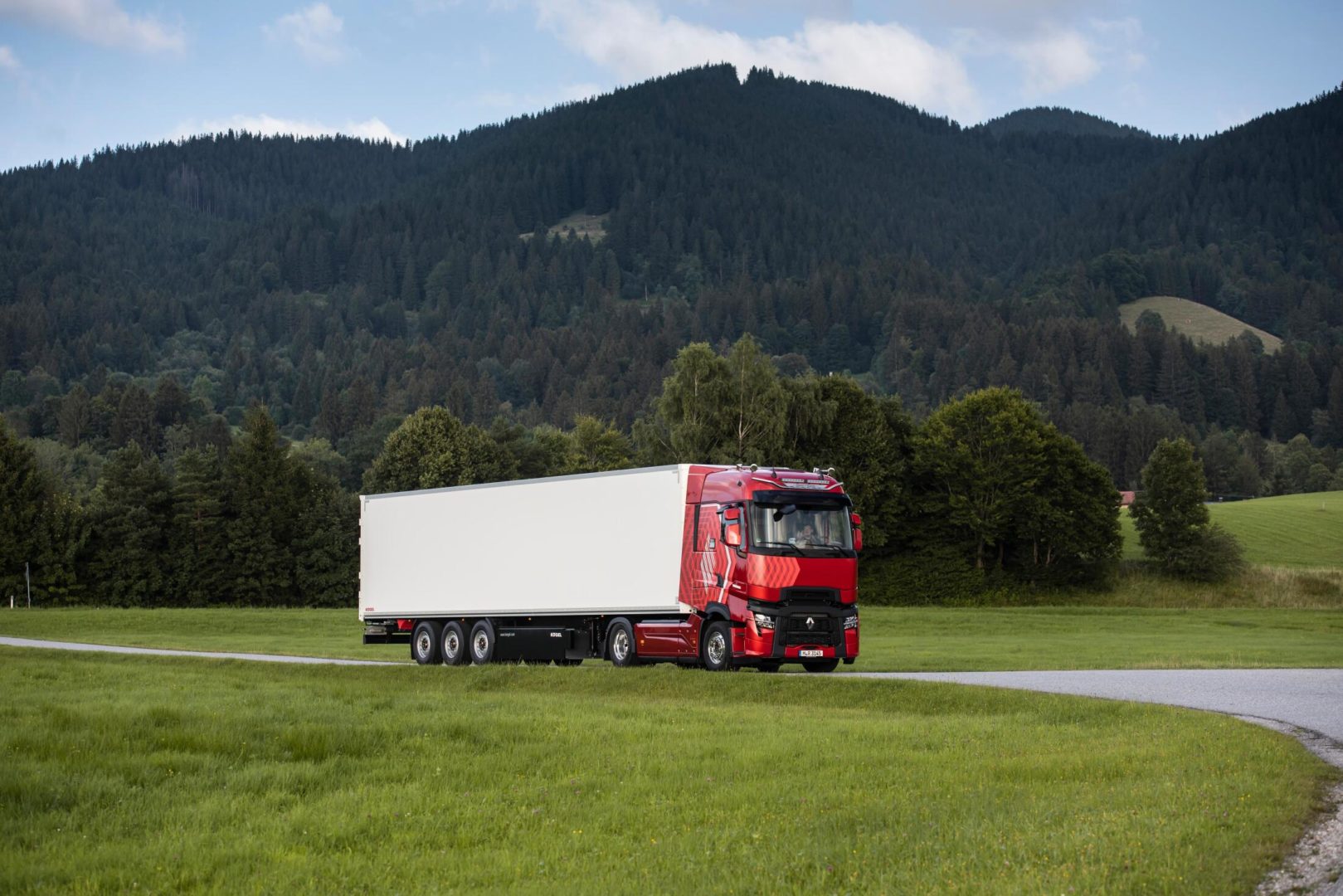 trucks-solutions_renault-trucks_longue-distance_1
